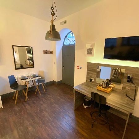 Studio At The Coach House Apartments ليدز المظهر الخارجي الصورة