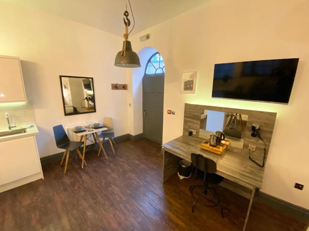 Studio At The Coach House Apartments ليدز المظهر الخارجي الصورة