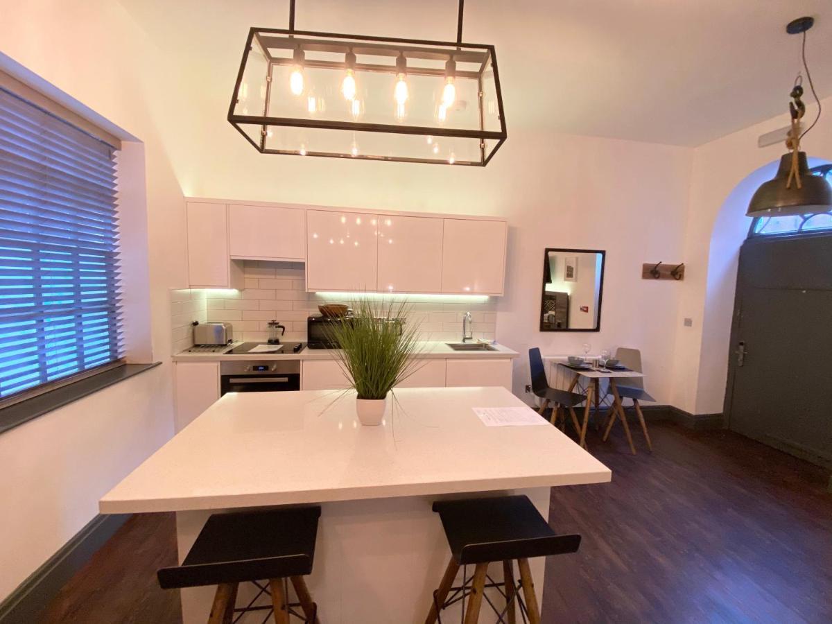 Studio At The Coach House Apartments ليدز المظهر الخارجي الصورة