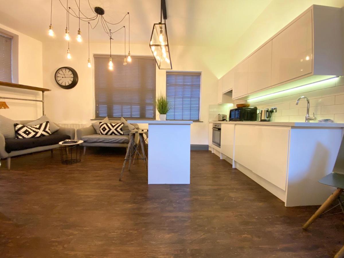 Studio At The Coach House Apartments ليدز المظهر الخارجي الصورة